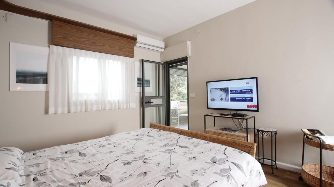 Cute & Cozy House In Zichron Yaakov Apartment Зихрон Яков Екстериор снимка